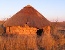 Old Zulu hut, Ithala Game Reserve